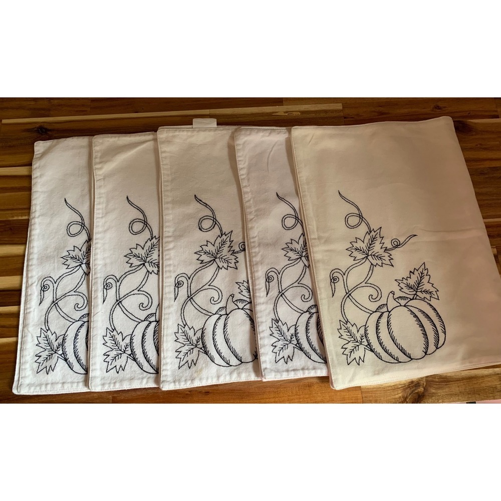 Set of 5 Pumpkin Embroidered Cotton Placemats White Black Vintage Retro 90s y2k